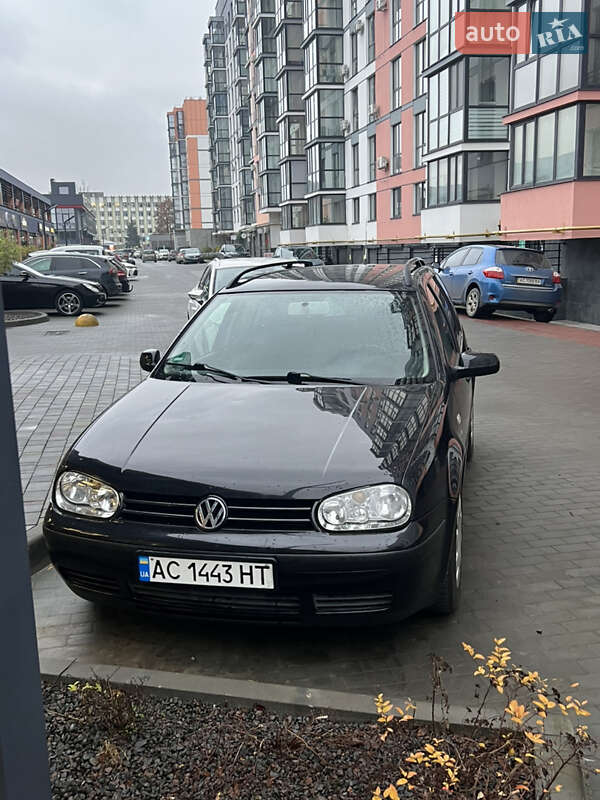 Volkswagen Golf 2002