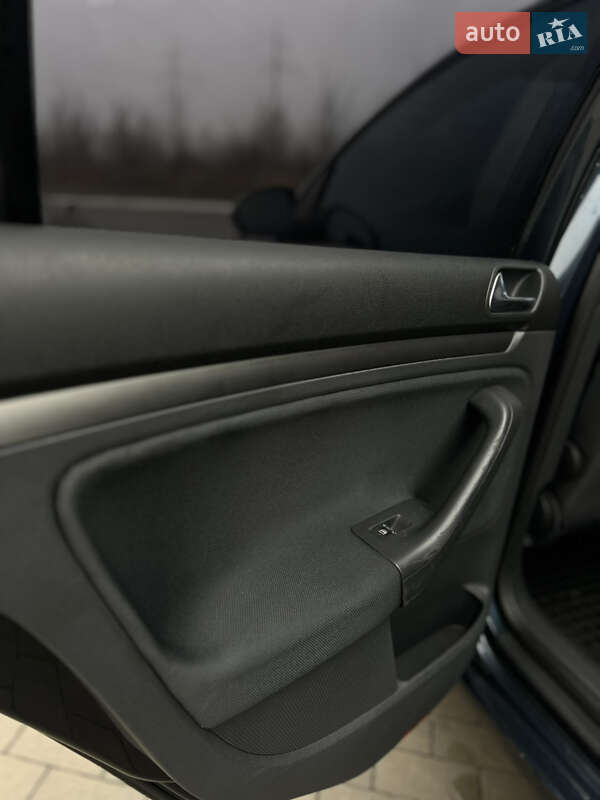 Хэтчбек Volkswagen Golf 2005 в Виннице фото 27 Хэтчбек Volkswagen Golf 2005 в Виннице