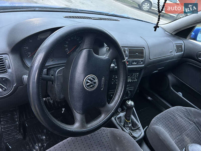 Хетчбек Volkswagen Golf 1999 в Дубовому фото 8 Хетчбек Volkswagen Golf 1999 в Дубовому