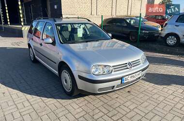Универсал Volkswagen Golf 2003 в Ковеле