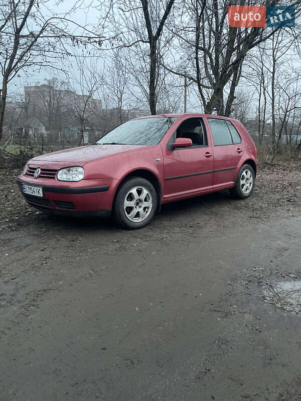 Volkswagen Golf 2000