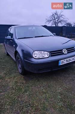 Универсал Volkswagen Golf 2003 в Ковеле