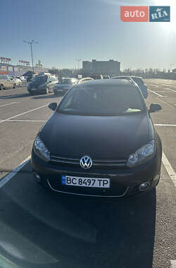 Универсал Volkswagen Golf 2012 в Львове