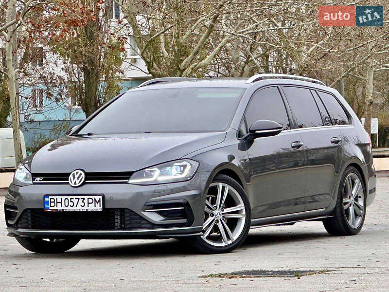 Універсал Volkswagen Golf 2017 в Одесі