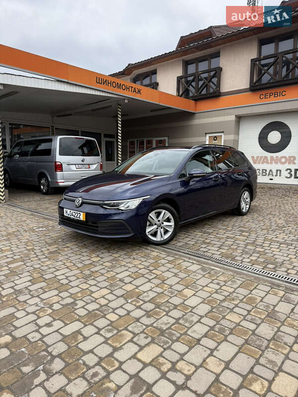 Volkswagen Golf 2021