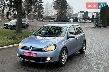 Хетчбек Volkswagen Golf 2009 в Старокостянтинові