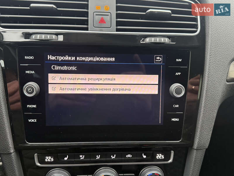 Універсал Volkswagen Golf 2018 в Стрию