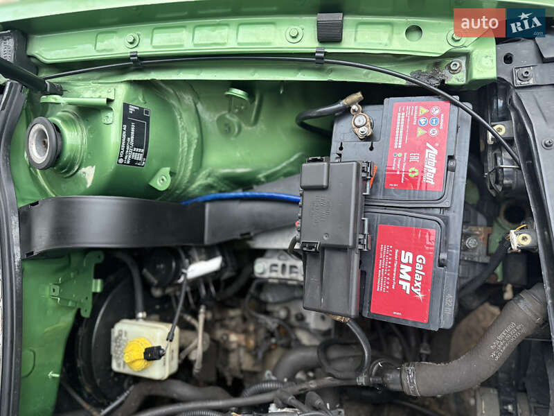 Хетчбек Volkswagen Golf 2000 в Турці