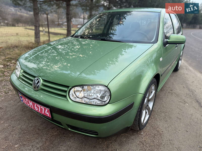 Хетчбек Volkswagen Golf 2000 в Турці