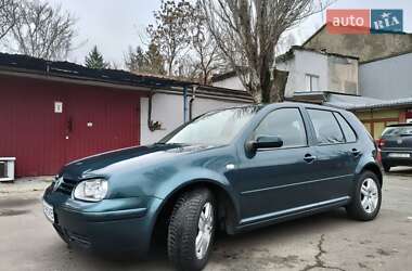 Хетчбек Volkswagen Golf 2003 в Одесі