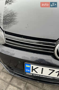 Хэтчбек Volkswagen Golf 2011 в Броварах