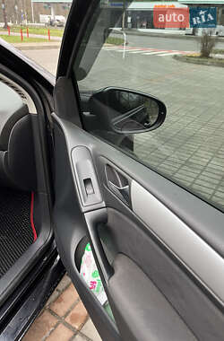 Хэтчбек Volkswagen Golf 2011 в Броварах