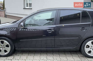 Хетчбек Volkswagen Golf 2007 в Ковелі