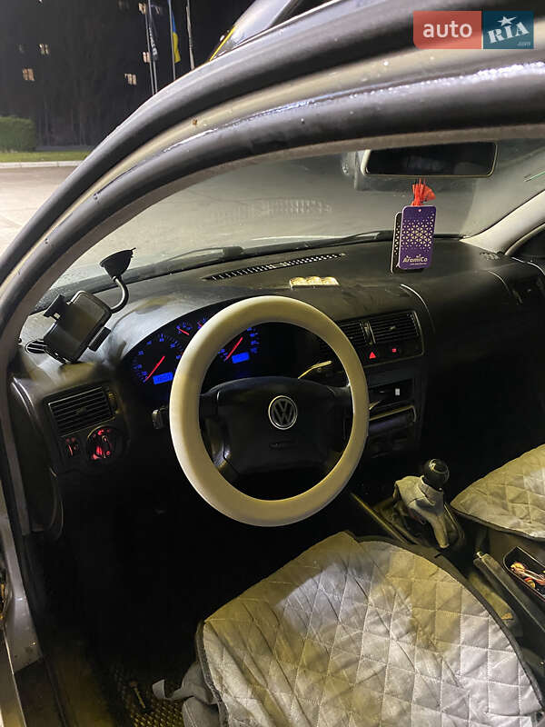 Универсал Volkswagen Golf 1999 в Львове