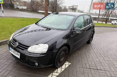 Хэтчбек Volkswagen Golf 2008 в Днепре