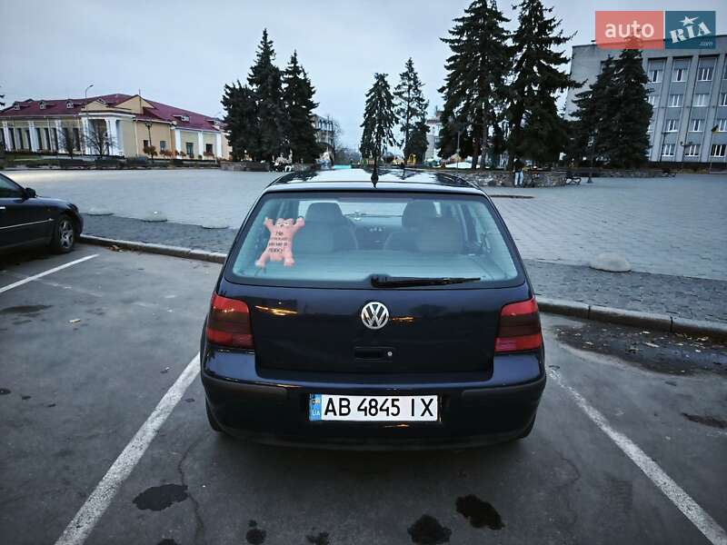 Хетчбек Volkswagen Golf 2001 в Бердичеві