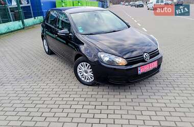 Хэтчбек Volkswagen Golf 2009 в Дубно