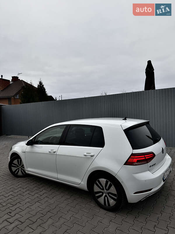 Хэтчбек Volkswagen Golf 2017 в Хмельницком фото 2 Хэтчбек Volkswagen Golf 2017 в Хмельницком