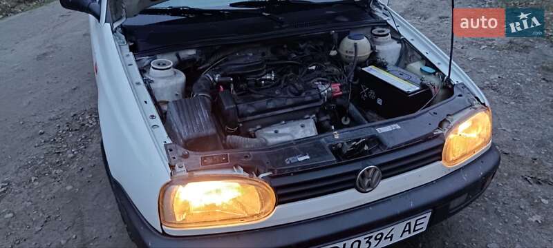 Хетчбек Volkswagen Golf 1995 в Жовкві фото 11 Хетчбек Volkswagen Golf 1995 в Жовкві