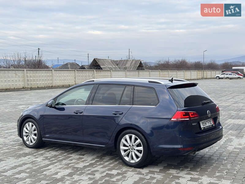 Універсал Volkswagen Golf 2013 в Мукачевому