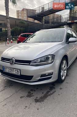Универсал Volkswagen Golf 2014 в Львове