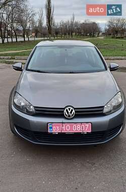 Хетчбек Volkswagen Golf 2009 в Миколаєві