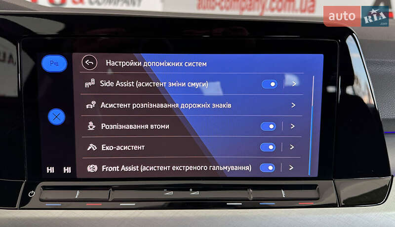 Універсал Volkswagen Golf 2020 в Львові фото 28 Універсал Volkswagen Golf 2020 в Львові