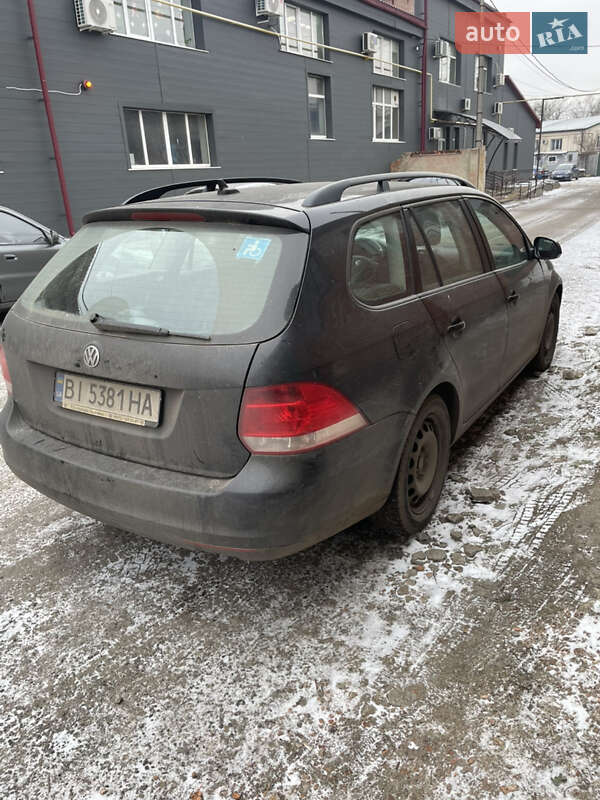 Универсал Volkswagen Golf 2008 в Полтаве