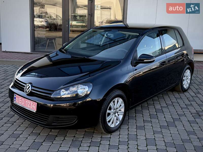 Хетчбек Volkswagen Golf 2011 в Мукачевому