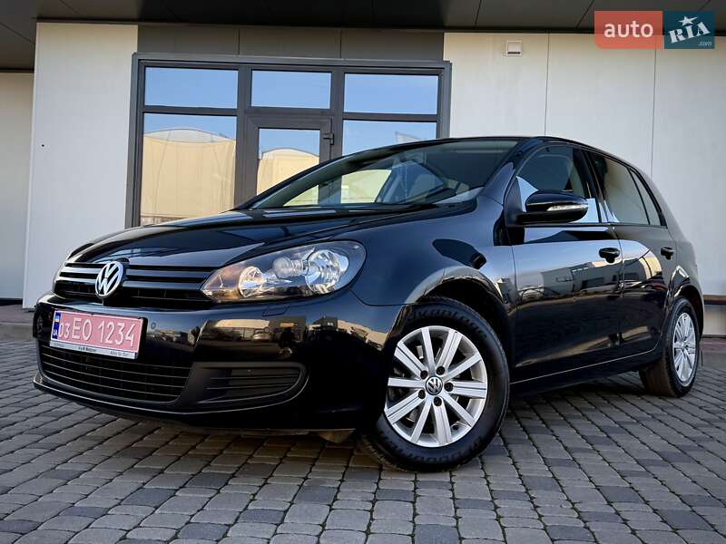 Хетчбек Volkswagen Golf 2011 в Мукачевому