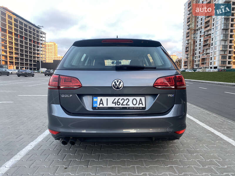 Універсал Volkswagen Golf 2015 в Києві