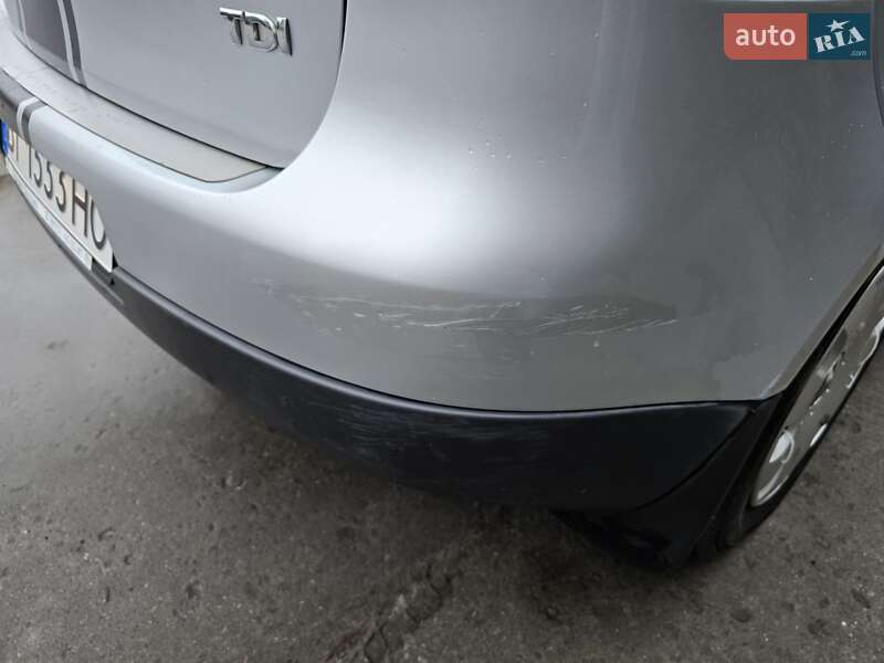 Хэтчбек Volkswagen Golf 2007 в Днепре