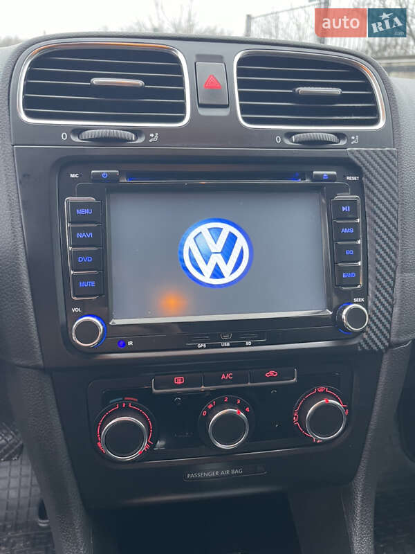 Универсал Volkswagen Golf 2012 в Ровно