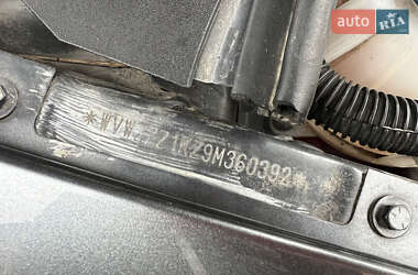 Універсал Volkswagen Golf 2009 в Луцьку