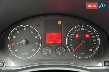 Універсал Volkswagen Golf 2009 в Луцьку