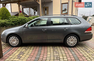 Універсал Volkswagen Golf 2009 в Луцьку