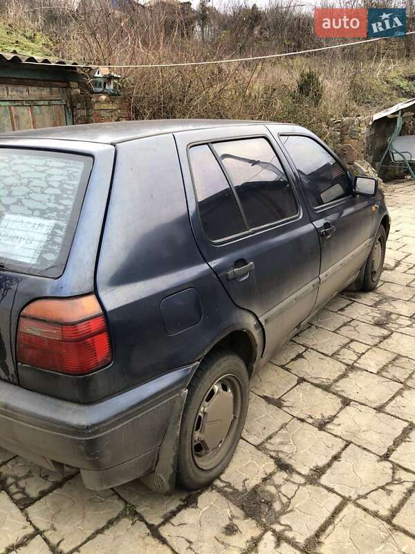 Хетчбек Volkswagen Golf 1993 в Мерефа