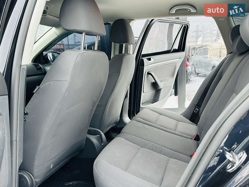 Универсал Volkswagen Golf 2007 в Харькове