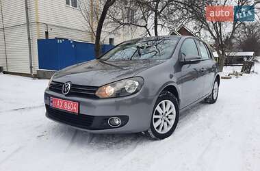 Хетчбек Volkswagen Golf 2010 в Полтаві