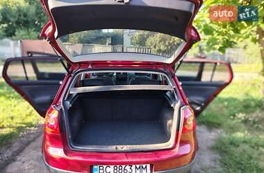 Хэтчбек Volkswagen Golf 2009 в Прилуках