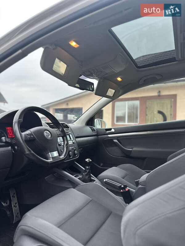 Хетчбек Volkswagen Golf 2007 в Мельниці-Подільській