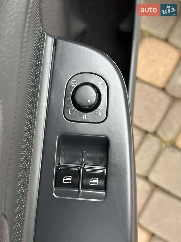 Хетчбек Volkswagen Golf 2007 в Мельниці-Подільській