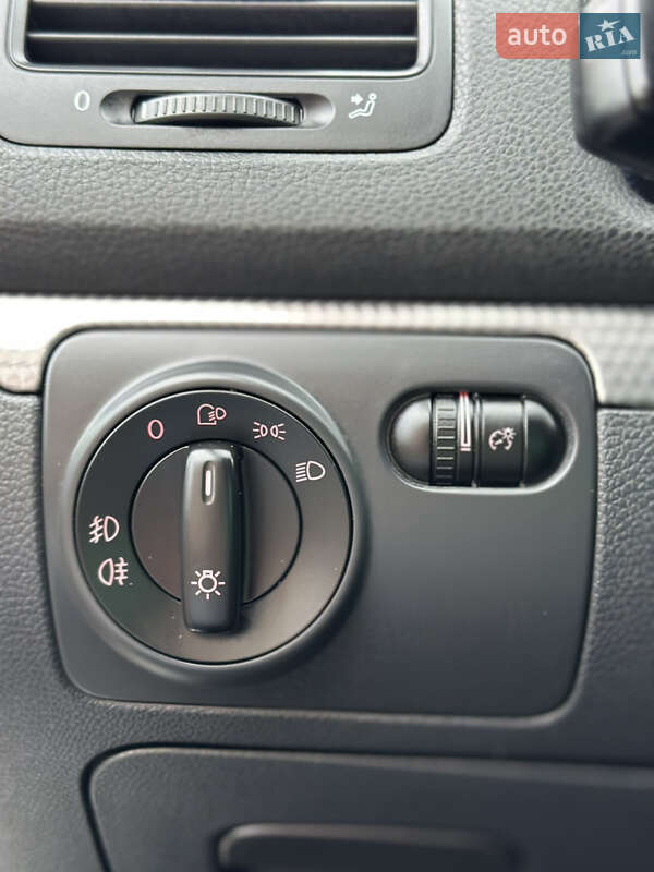 Хетчбек Volkswagen Golf 2007 в Мельниці-Подільській