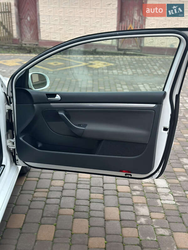 Хетчбек Volkswagen Golf 2007 в Мельниці-Подільській