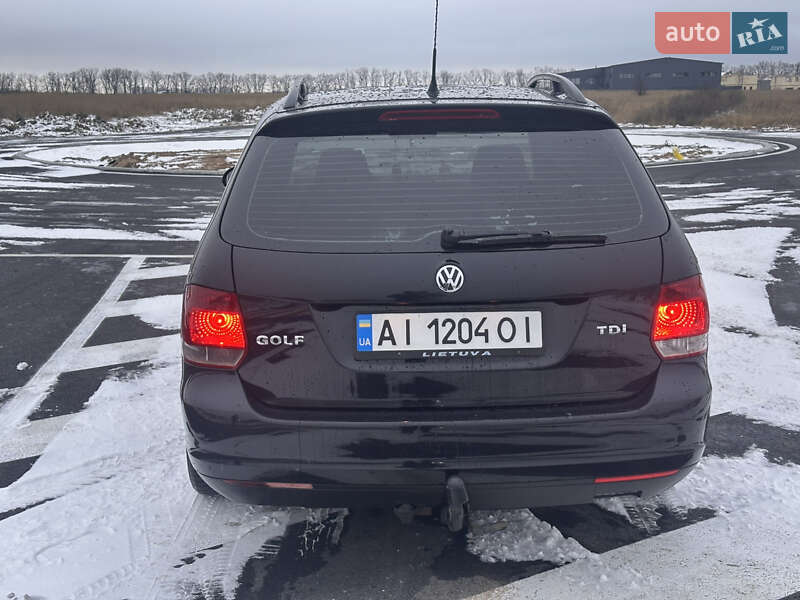 Універсал Volkswagen Golf 2008 в Києві