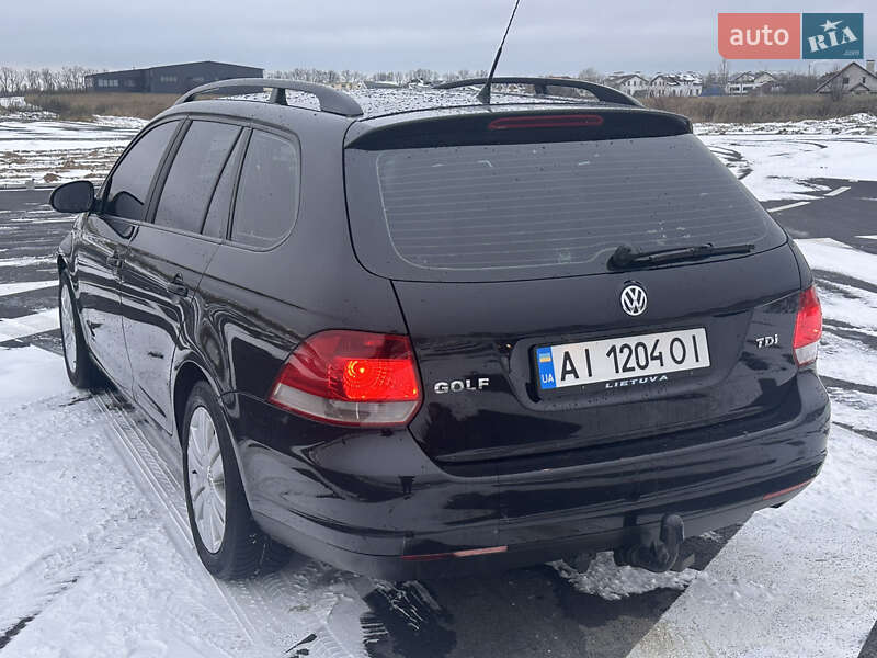 Універсал Volkswagen Golf 2008 в Києві