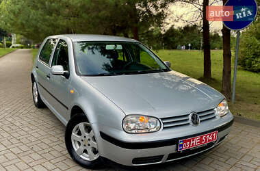 Хетчбек Volkswagen Golf 2001 в Дрогобичі