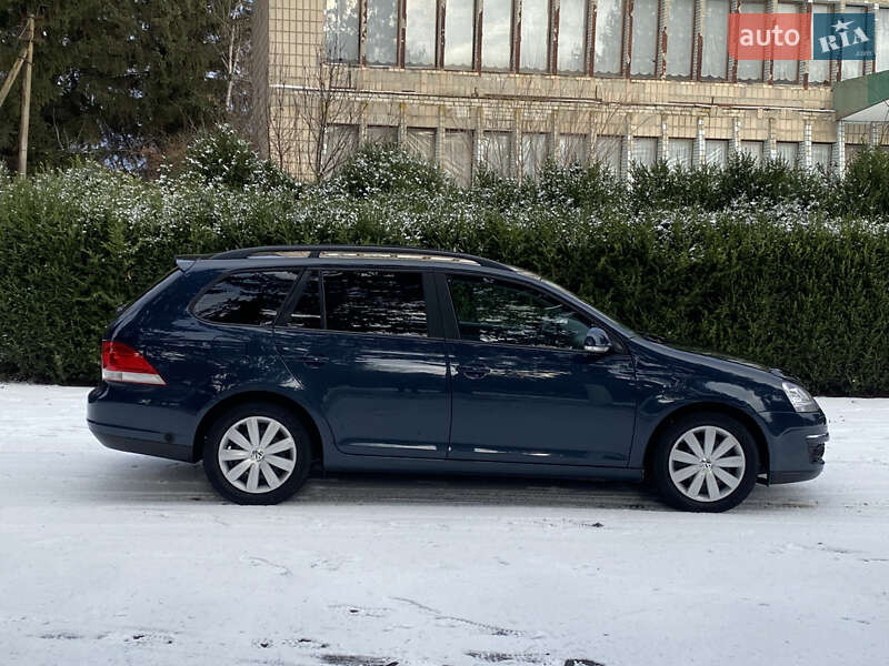 Універсал Volkswagen Golf 2007 в Умані