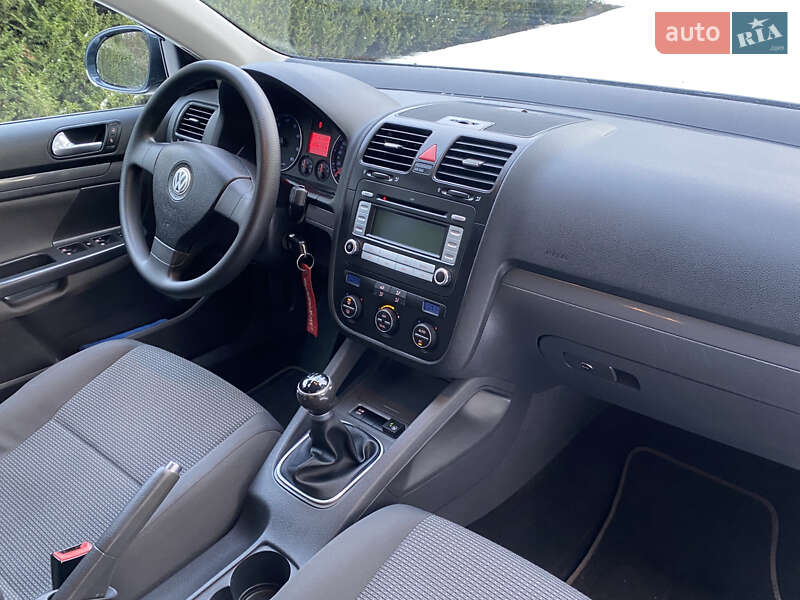 Універсал Volkswagen Golf 2007 в Умані