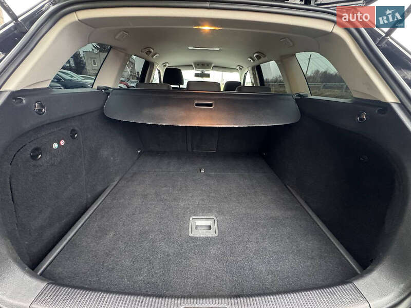 Універсал Volkswagen Golf 2012 в Стрию